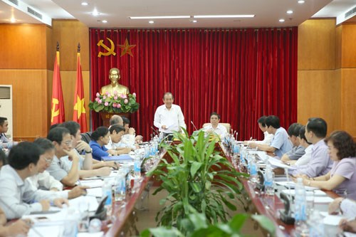 Liên thông các quy định của Đảng và pháp luật trong công tác tổ chức, cán bộ - ảnh 1